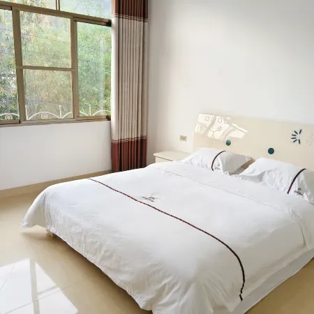 Chishui Jiajing Hotel