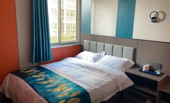 Yuzhong Junda Express Hotel