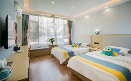 Xiongfeng Hotel