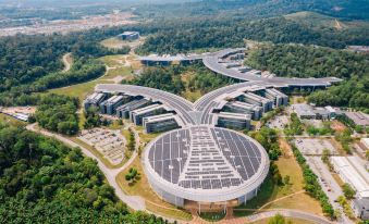 Golden Roof Hotel, Seri Iskandar