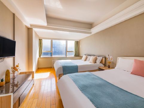 Hangzhou Liyi Hotel (Hangzhou East Railway Station West Square)