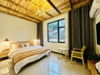 Yinfeng Homestay Hotels in Luxi County