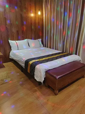 Jinyuelai Theme Hotel Hotel a Yuanshi