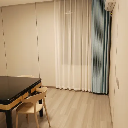 Zhongshan Business Hotel