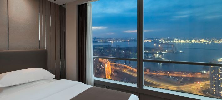 Xinglan Skyline Seaview Hotel (Zhongshan Plaza Furama International Branch) Các khách sạn ở Đại Liên