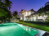 Heritage Hermit villa Pattaya Hotels near Wat Khao Din Temple