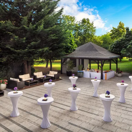 Hotel Duo & Wellness Отели рядом с достопримечательностью «Прага 09»