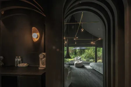 Anji Agee Erji · Rusu Homestay Отели рядом с достопримечательностью «Longwang Mountain Top»