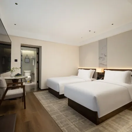 Shuguang Boyue Homestay (Lushan Guling Street)