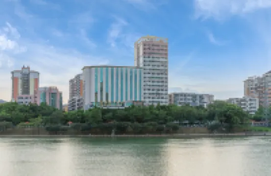 Riverview Hotel Hoteles cerca de Guangdong Technical College of Water Resources and Electric Engineering