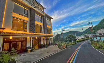 Sanqingshan Youqing Our Hospital Homestay