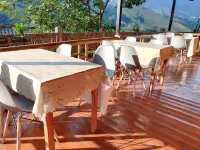 Longsheng Longji Wangchuan Homestay (Longji Jinkeng Hongyao Terrace Observation Deck)