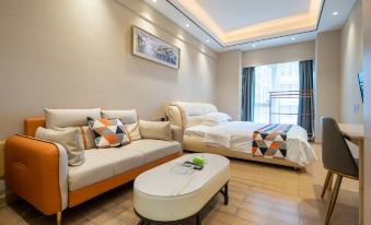 Zhuhai Mingcheng Apartment
