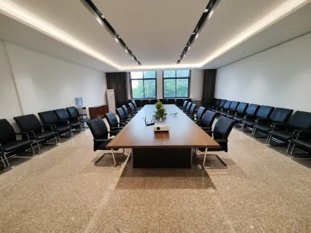 Shanhua Hotel Отели в г. Вэйнань