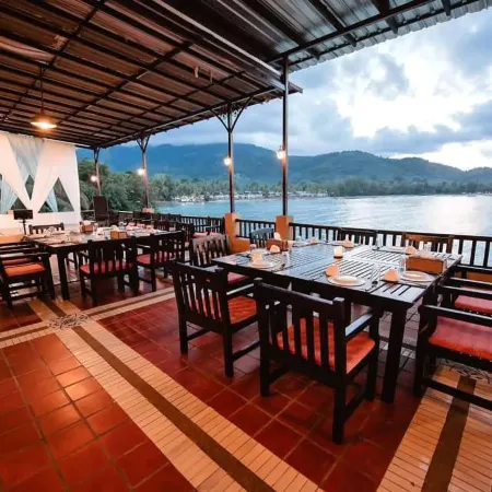 Racha Kiri Resort & Spa, Khanom