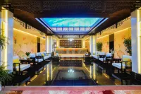 Viva Hotel (Beijing International Trade Sihui East Subway Station)