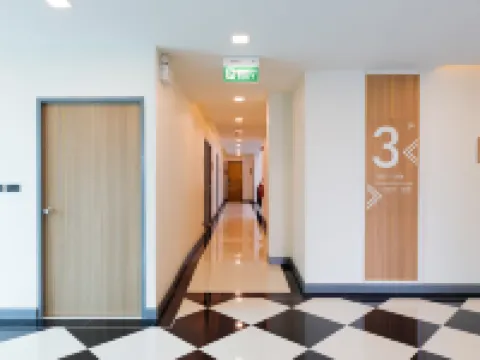 โรงแรม บีทู อุดร พรีเมียร์ โรงแรมในอุดรธานี