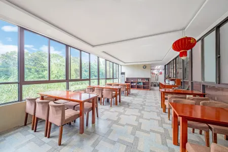 Shanghai Pudong International Airport BOAI Hotel