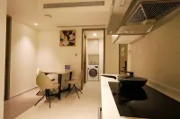 百祿全套房飯店（上海浦東復旦腫瘤醫院康新公路地鐵站店） 裘天寶銀樓(康沈路店)附近的飯店