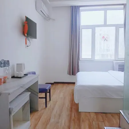 Harbin Yilong Hotel Отели рядом с достопримечательностью «Китайская медицинская больница, Хулань, Харбин»