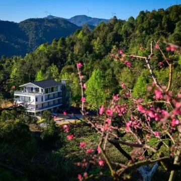 Xinfeng Panjiazai Homestay Wenquan Homestay