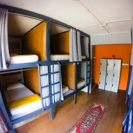 Arch Dormitorio Cenang