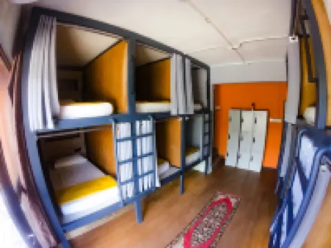 Arch Dormitorio Cenang