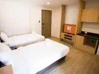 B2 Amata Nakorn Premier Hotel Hôtels à proximité de : Château d'Amata