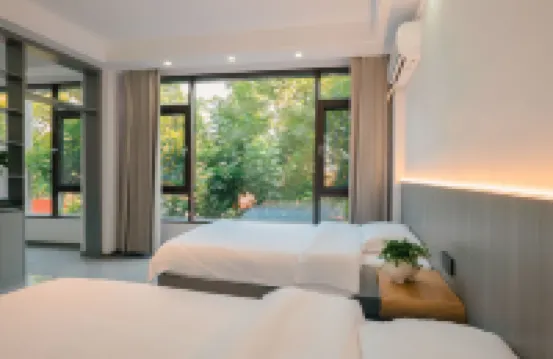 Haocen Business Hotel (Xishuangbanna Gasa International Airport Branch) Hotels in Jinghong