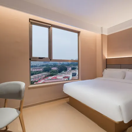 All Seasons Lejia Hotel (Beijing Bird's Nest North Tucheng Subway Station) Отели рядом с достопримечательностью «Станция метро Mudanyuan»