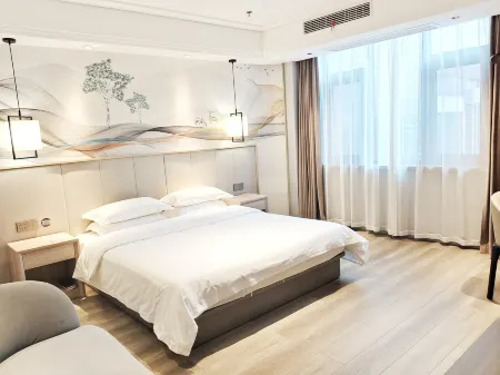 Yangzhong Huaxia Yunduo Grand Hotel