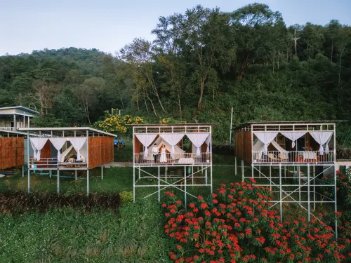 happycamp phuchifa Hotels in Thoeng