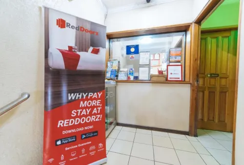 RedDoorz @ Clarkview 21st Street Angeles City Photos