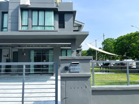 Corner House Puchong 18 pax BBQ Kid Friendly