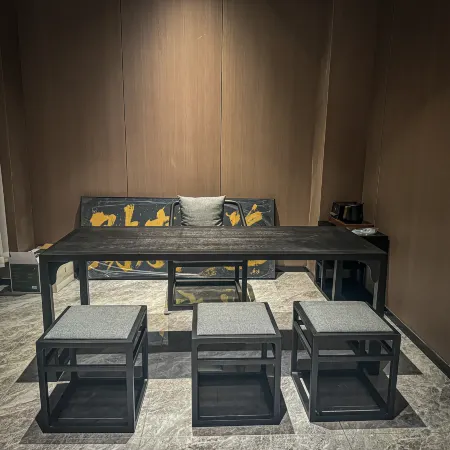 Yunman Four Seasons Hotel