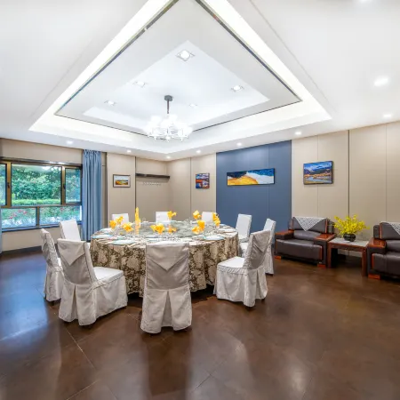 Kuitun Hotel