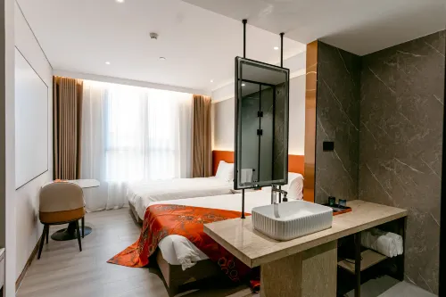 Jiuyue Zhenxuan Hotel (Fuyang Yingquan District Seventh Middle School)
