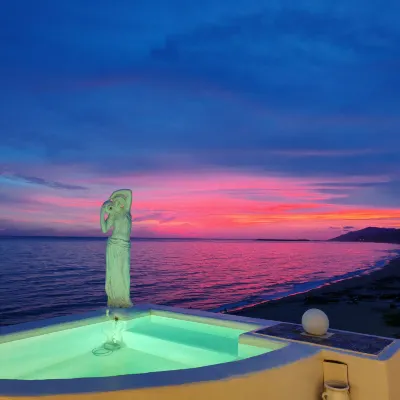 [Sanya: Sleep with the Sea] Ultra-First-Line Sea View | Private Deep Soaking Tub | Boutique Stay Hoteles cerca de Isla del Oeste