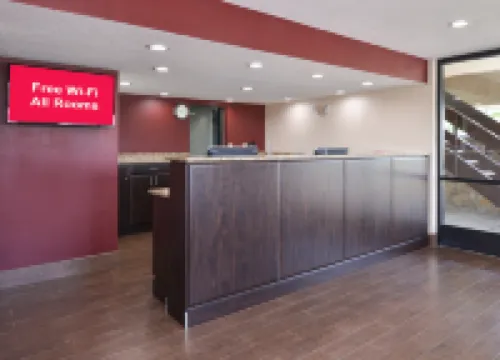 Red Roof Inn Champaign - University