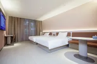 Hanting Hai'an Middle School Fengshan North Road Hotel