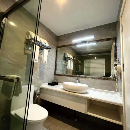 Guiding Changwang Hotel