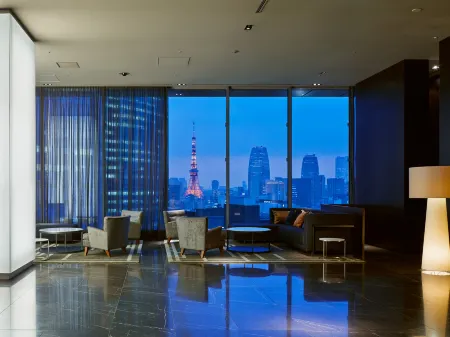 Mitsui Garden Hotel Ginza Premier Отели рядом с достопримечательностью «Shinjuku Expressway Bus Terminal»