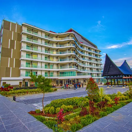 Labersa  Hotel & Convention Center Toba