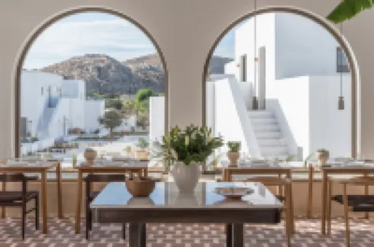 Parilio, a Member of Design Hotels, Paros