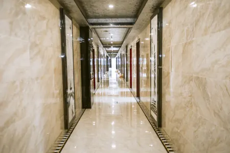 Shenglin Hotel (Bus Station)