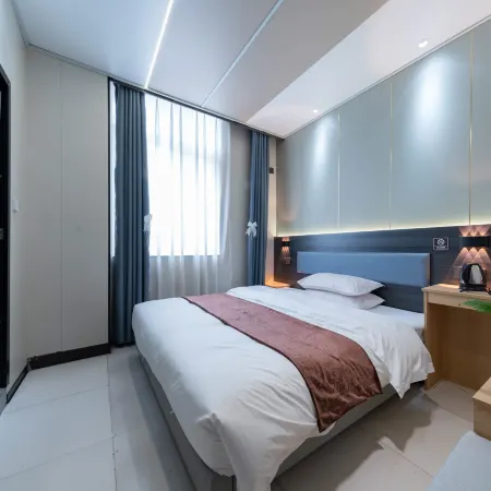 Hongtai Hotel (Zhengzhou Xinzheng International Airport) Отели рядом с достопримечательностью «Отель Cai Jianguo - Конференц-зал»