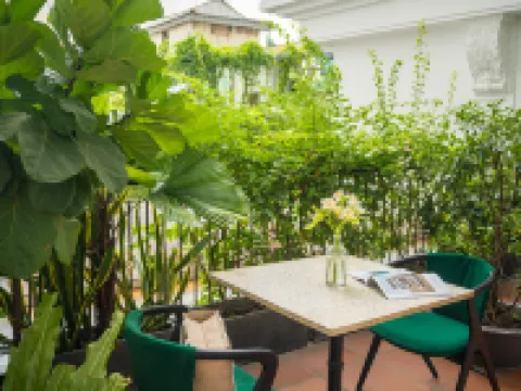 T-Ritz Saigon Hotel & Apartment Hotels near War Remnants Museum