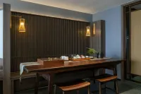 Dayu Cang 24 Tea Sea Cloud Retreat (Lancang Jingmai Mountain Ancient Tree Tea Forest Branch) - Jacuzzi