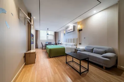 Zhuoding Xisheng Hotel (Chongqing Jiangbei Airport Yubei Square Subway Station) Hotels in Chongqing