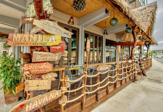 2. 팔라우 센트럴 ..